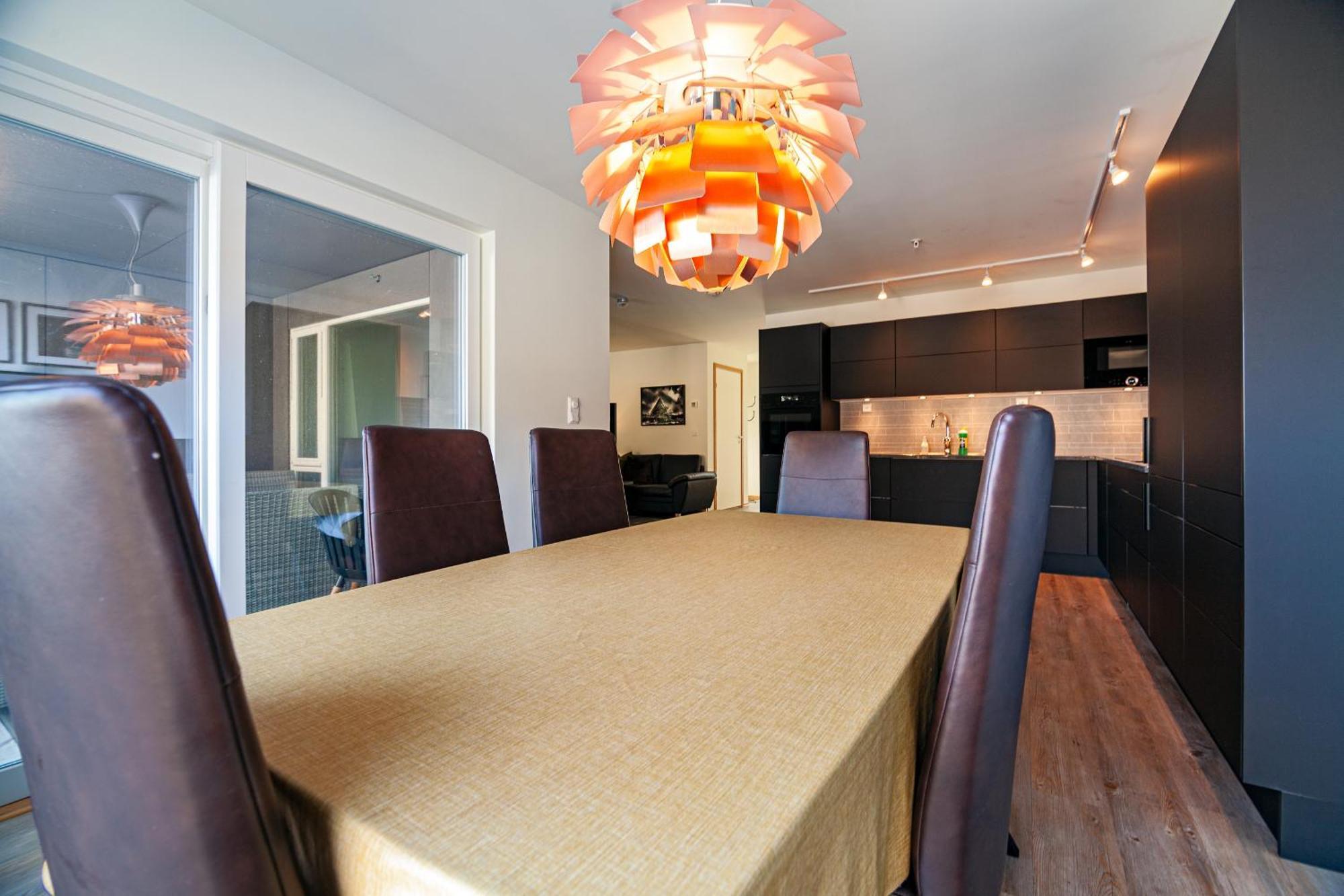Gjermesoy Luxury Apartment Ballstad Bagian luar foto