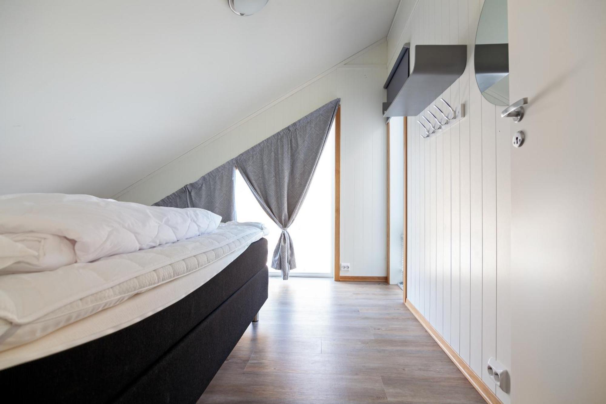 Gjermesoy Luxury Apartment Ballstad Bagian luar foto
