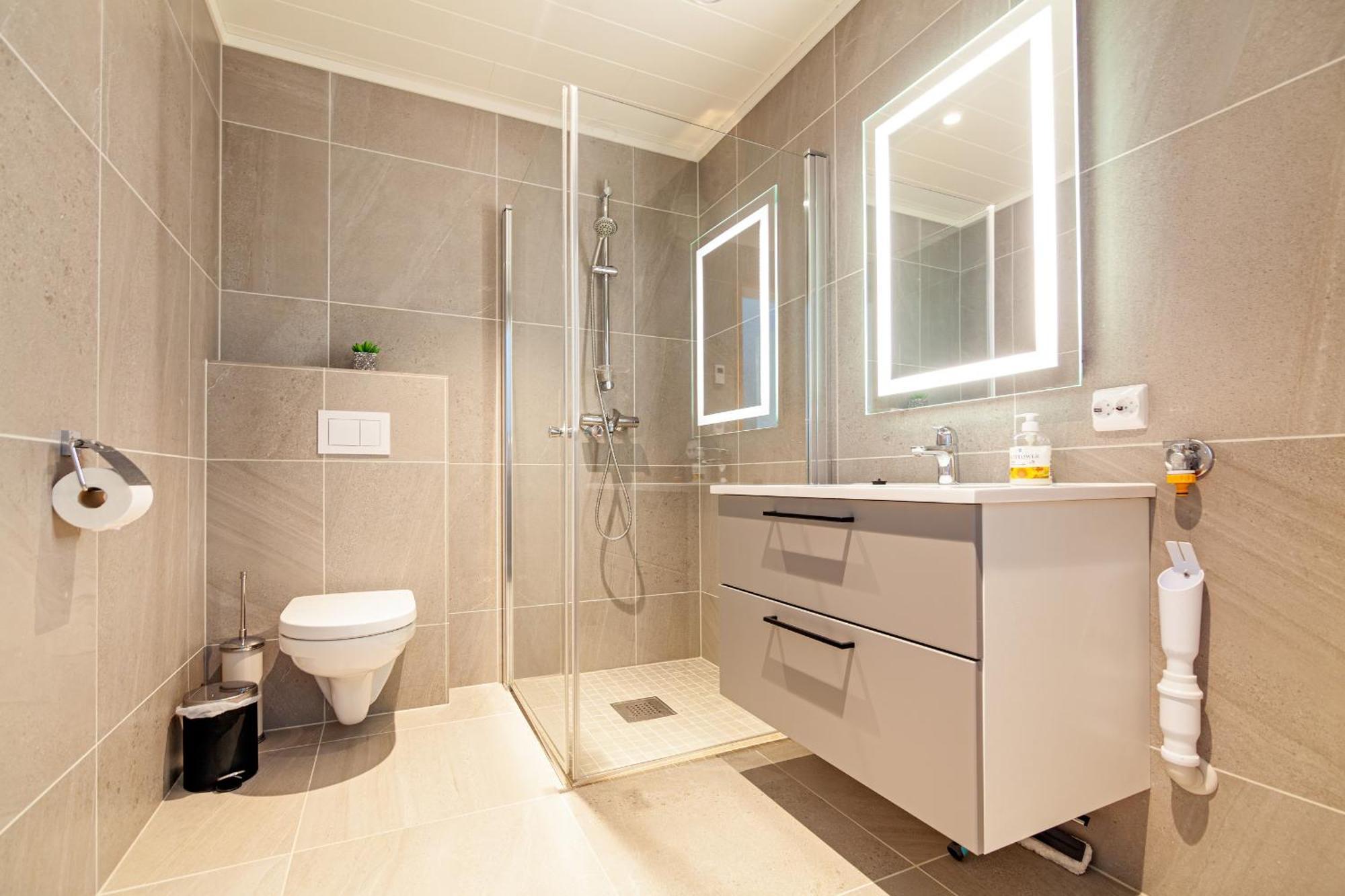 Gjermesoy Luxury Apartment Ballstad Bagian luar foto